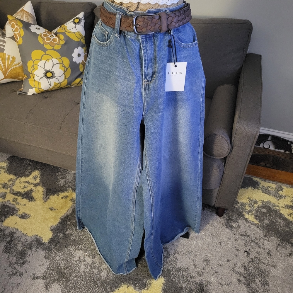 Flare Legged Jean's...(brand new)